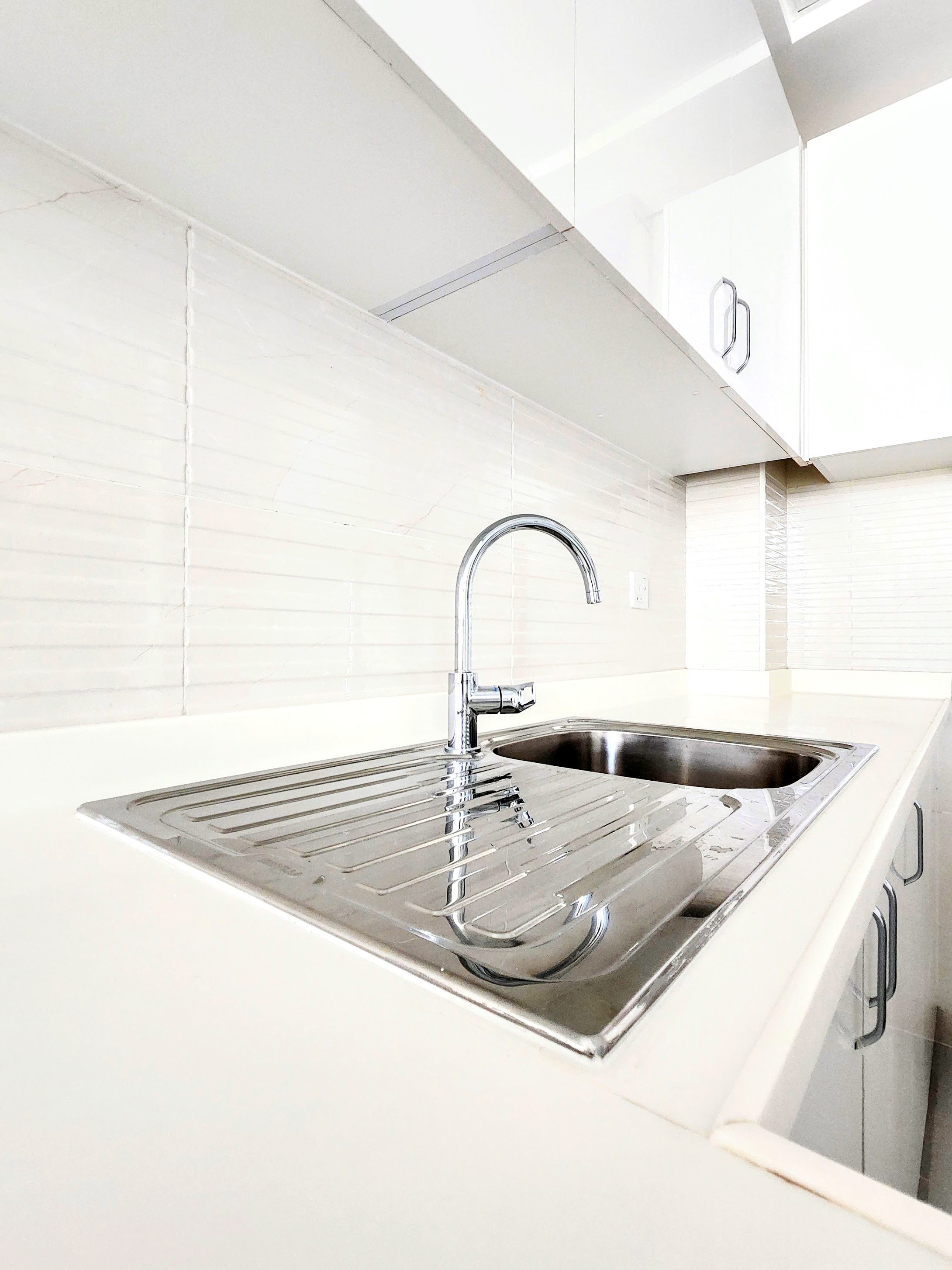 Kitchen sink